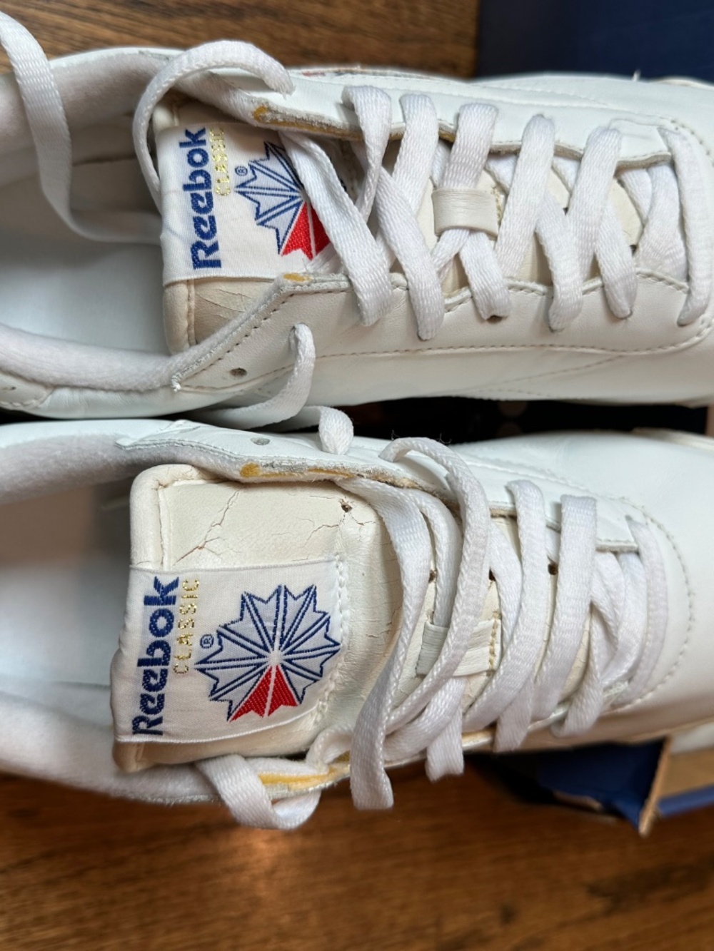 2002 Vintage Reebok - Picture 4 of 10